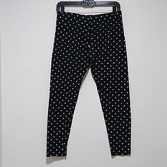 Maurices Women's Polka-dot Capri Leggings - Picture 2 of 5